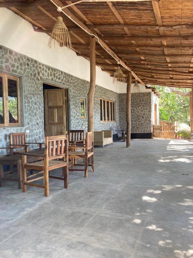 Soul Rebel Lodge & Backpackers Nkhata Bay Dış mekan fotoğraf