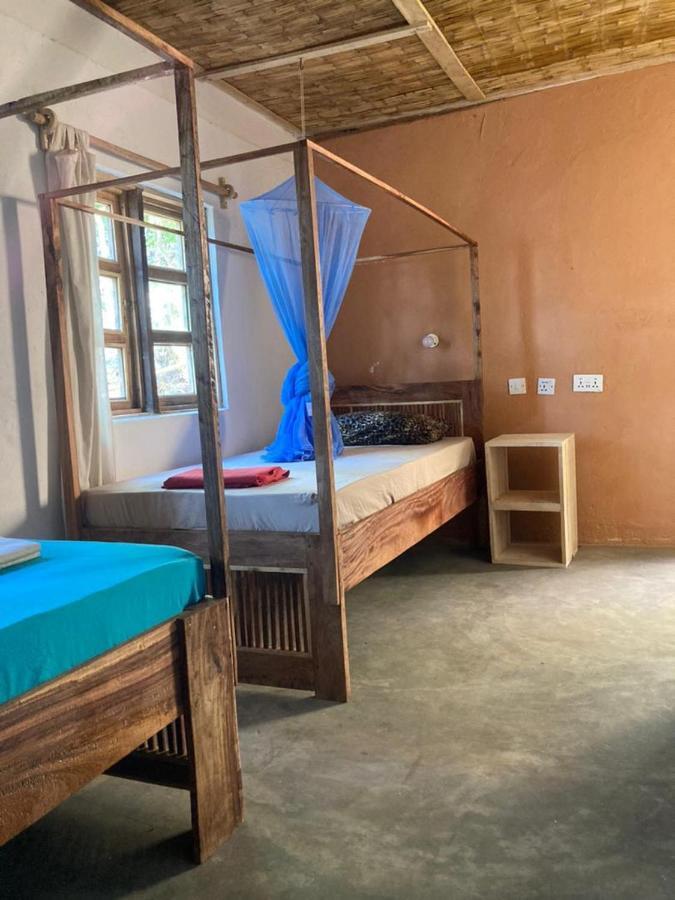 Soul Rebel Lodge & Backpackers Nkhata Bay Dış mekan fotoğraf