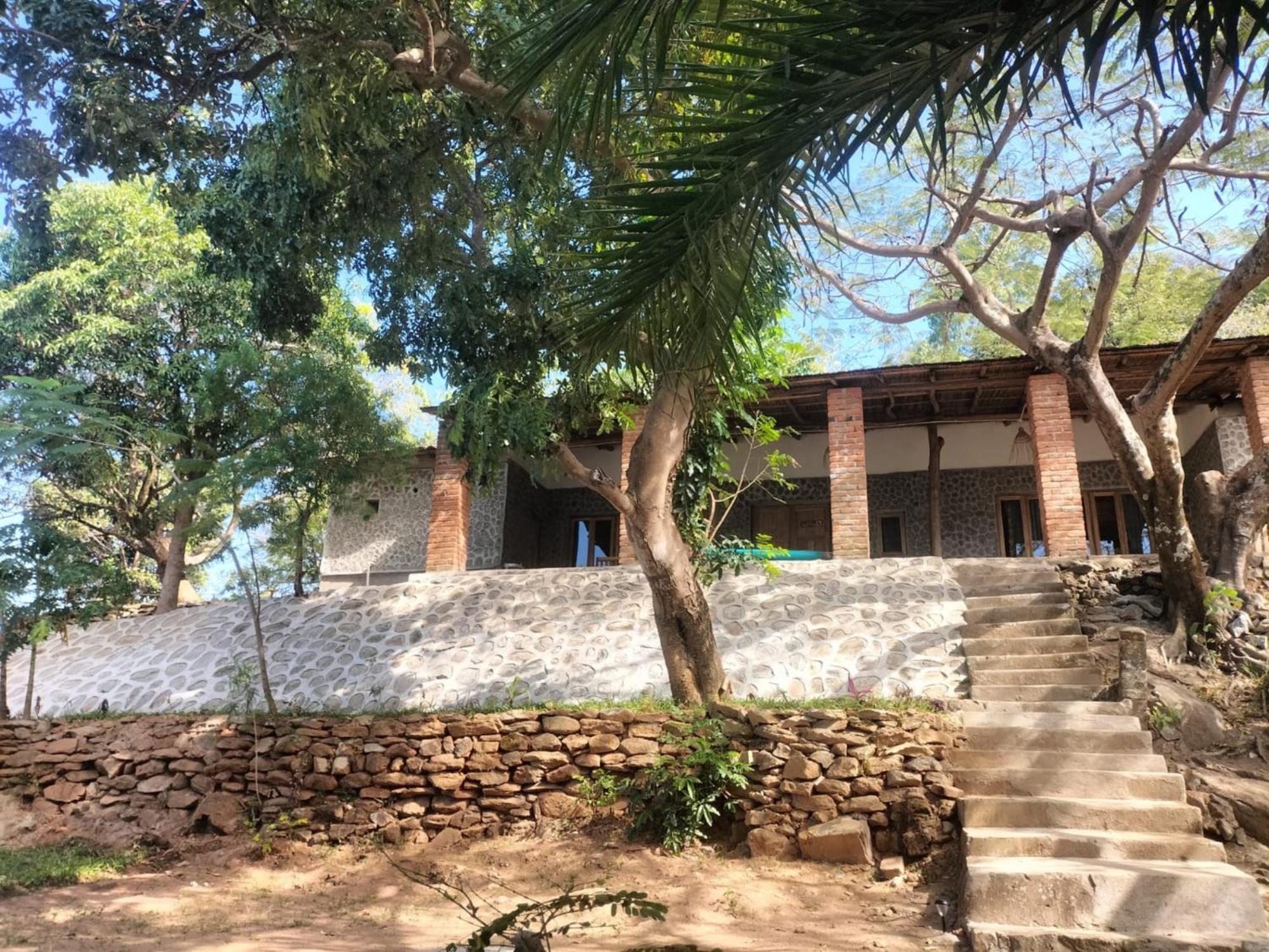 Soul Rebel Lodge & Backpackers Nkhata Bay Dış mekan fotoğraf